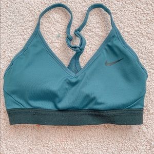 nike indy sports bra